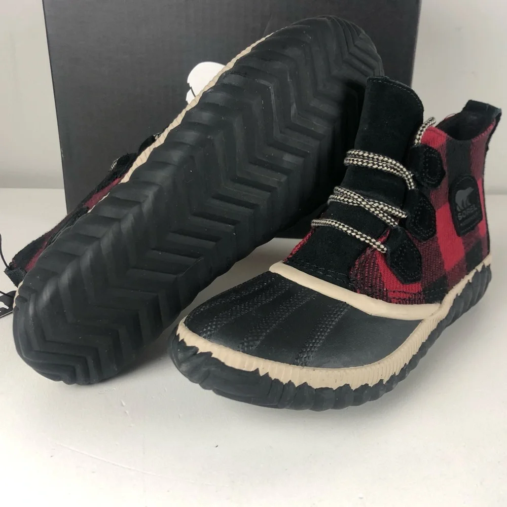 Sorel Out N About Plus Buffalo Plaid Textile & Suede Waterproof Booties Boots - Picture 8 of 9